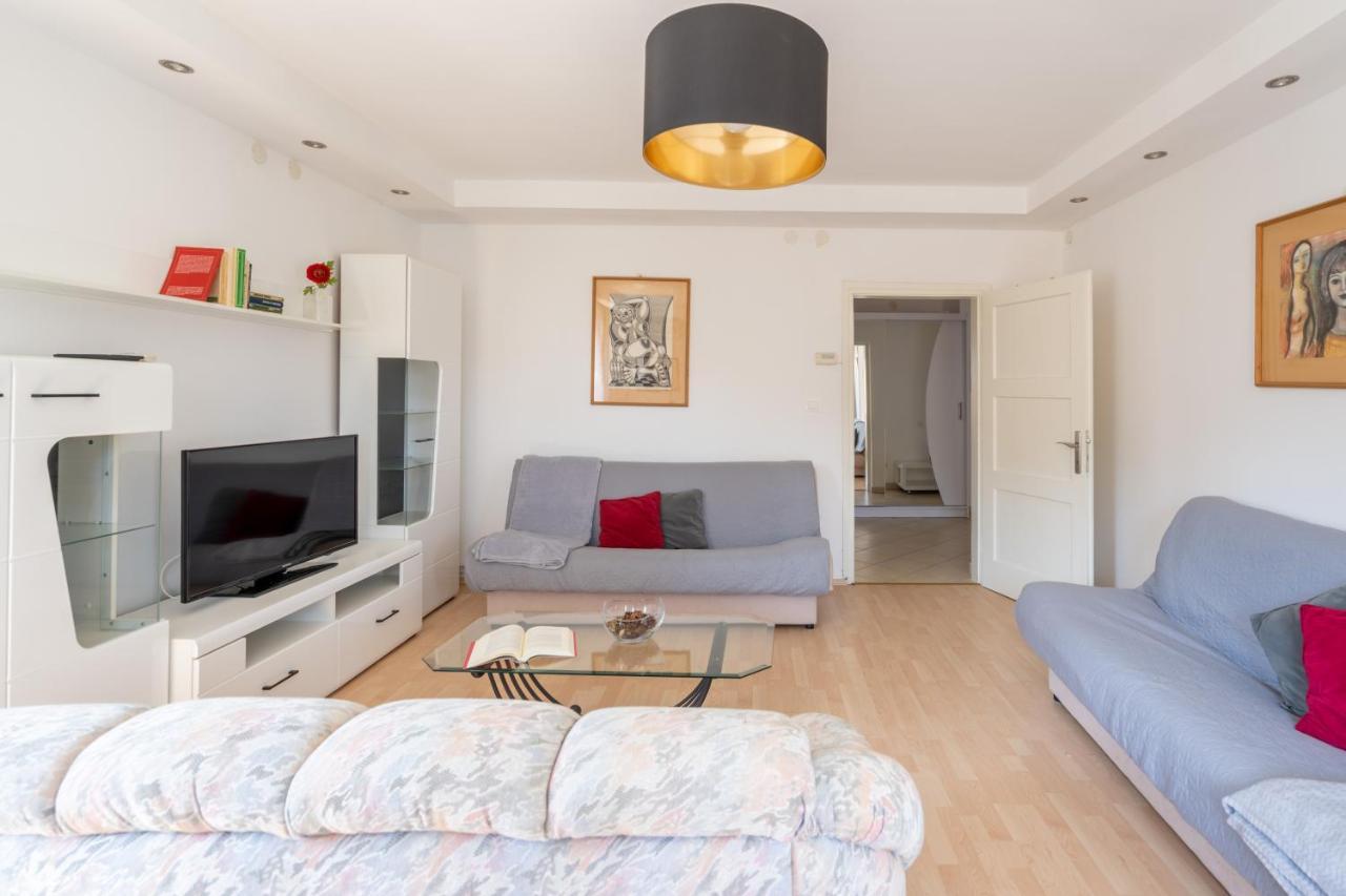 Apartmani&Soba Mimi Rovigno Esterno foto