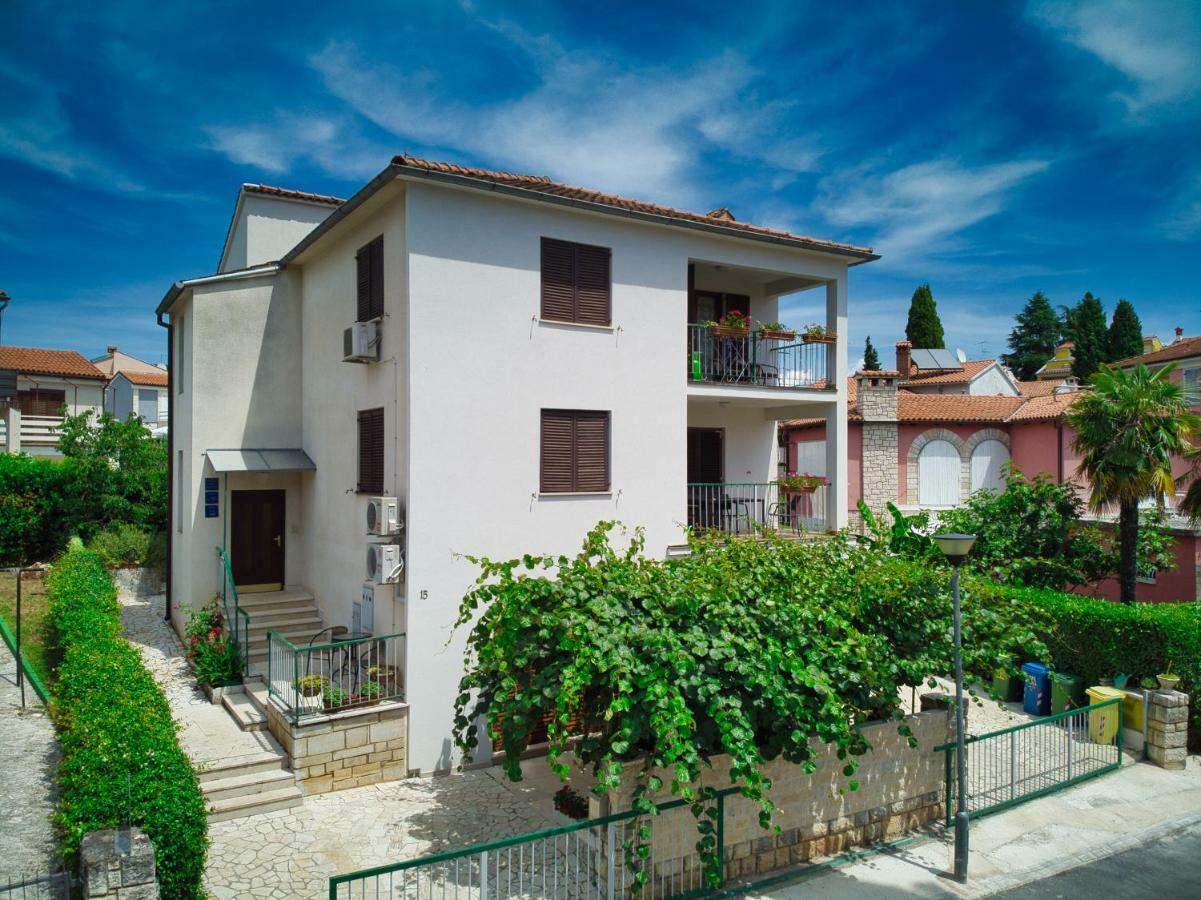 Apartmani&Soba Mimi Rovigno Esterno foto