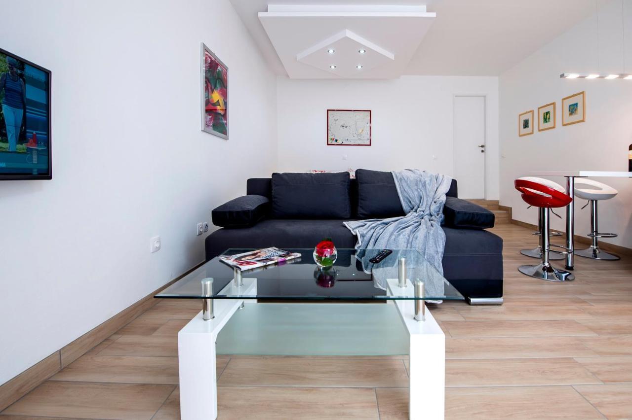 Apartmani&Soba Mimi Rovigno Esterno foto